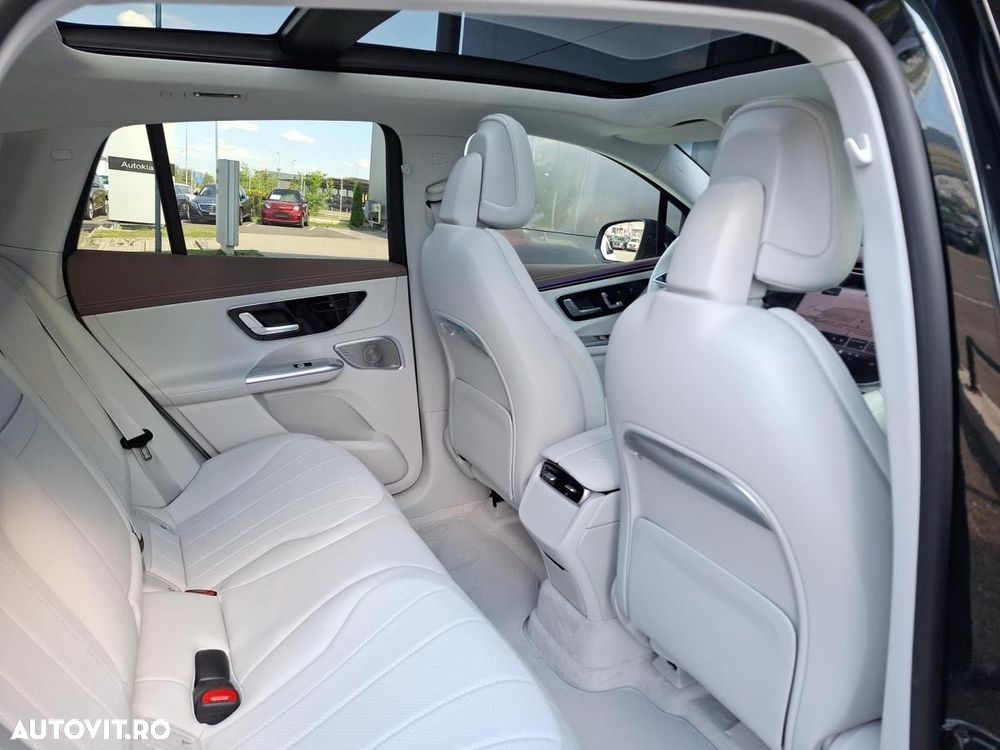 Mercedes-Benz EQE 350 4MATIC - 16