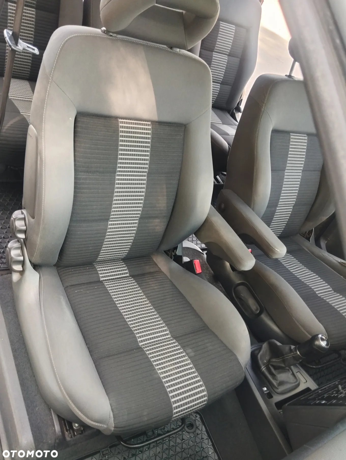 Volkswagen Sharan 1.8 5V Turbo Goal - 18