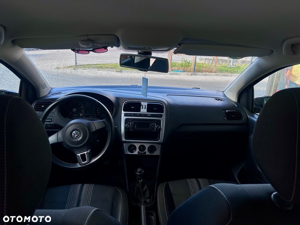 Volkswagen Polo 1.4 FSI Trendline - 18