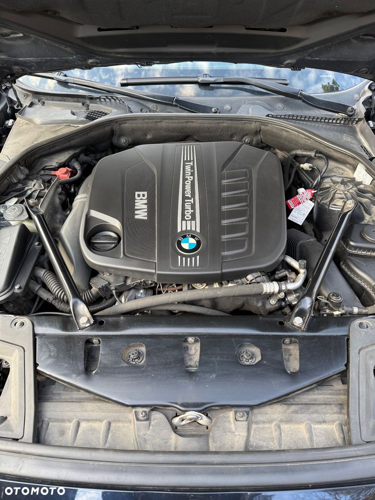 BMW Seria 5 535d xDrive Sport-Aut - 20