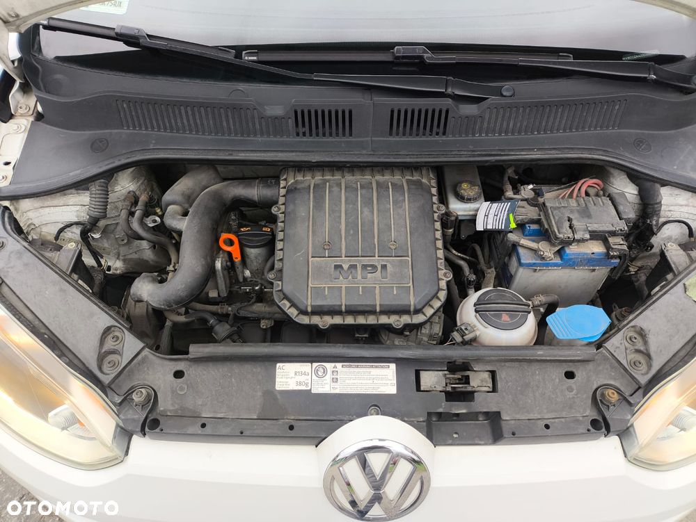 Volkswagen up! 1.0 high - 11