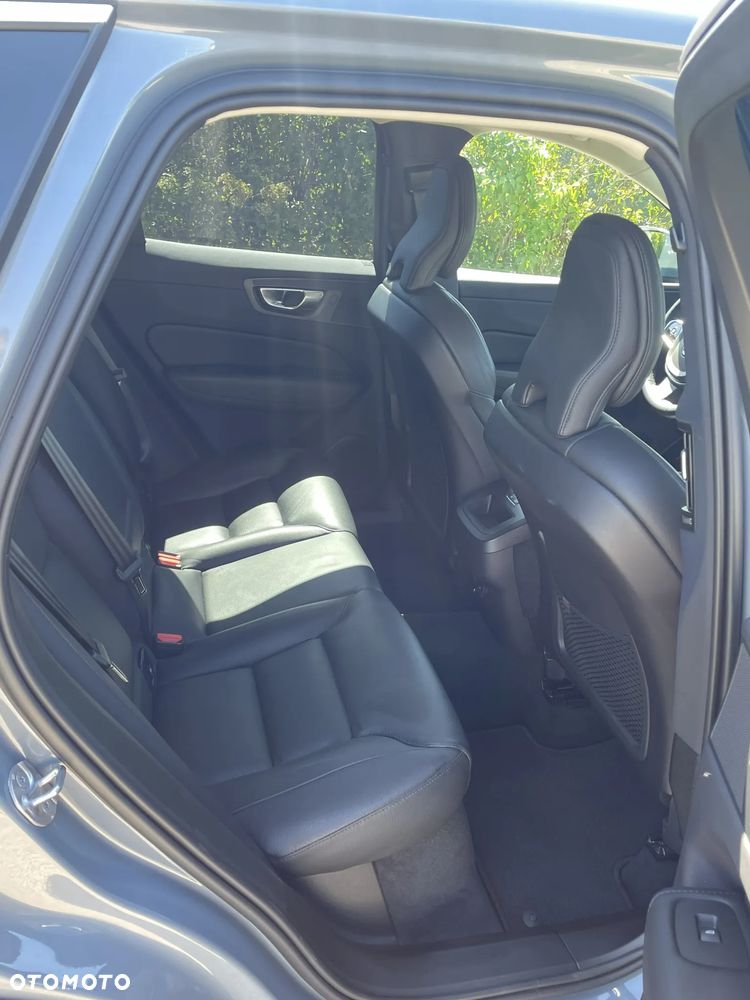 Volvo XC 60 B4 B Plus Bright - 7