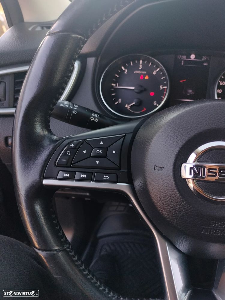 Nissan Qashqai - 15
