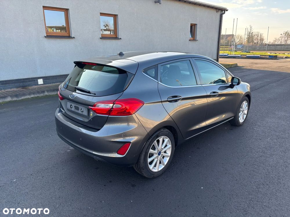 Ford Fiesta 1.5 TDCi ACTIVE - 9