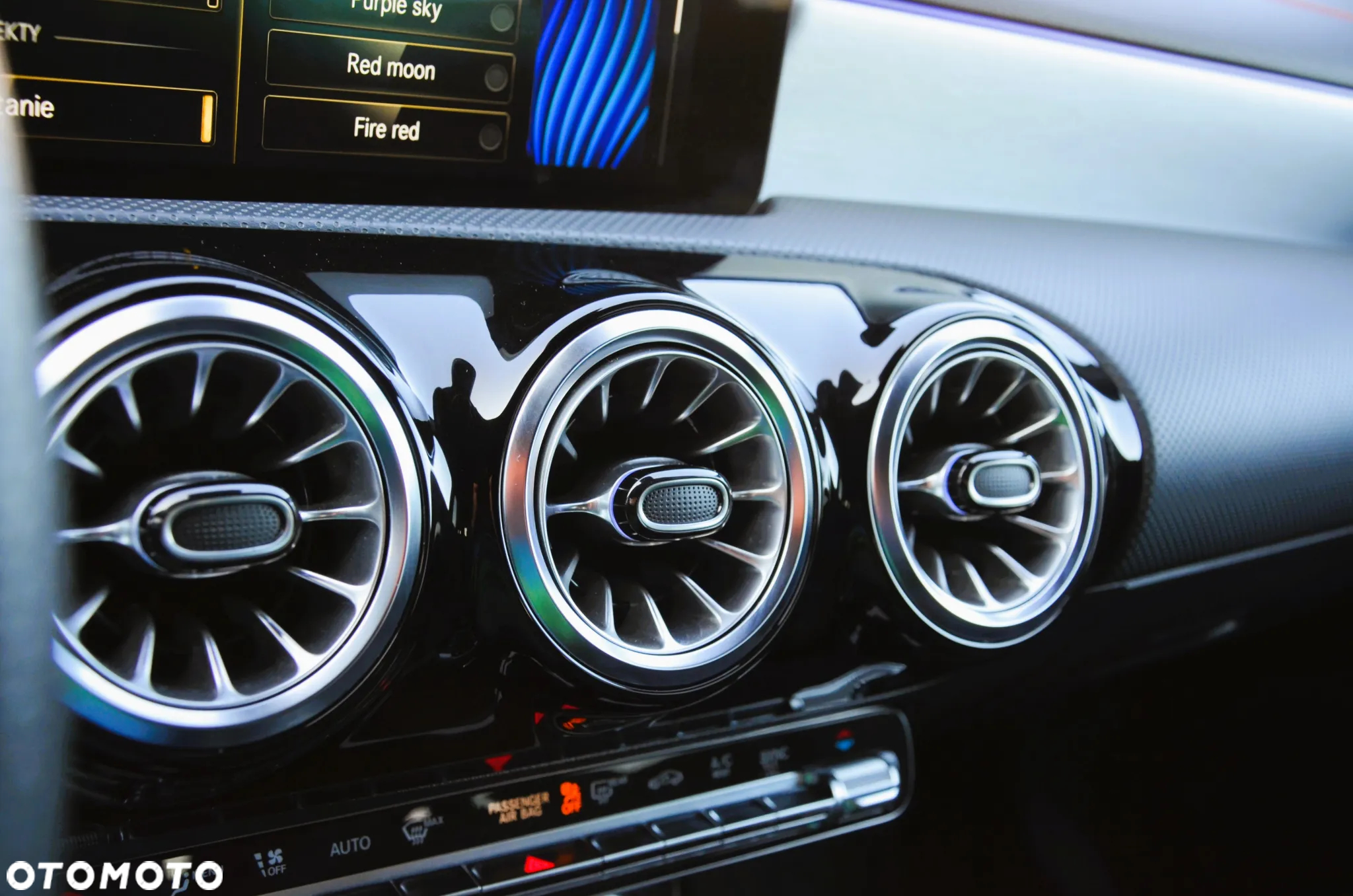 Mercedes-Benz CLA 200 d 4-Matic AMG Line 8G-DCT - 32