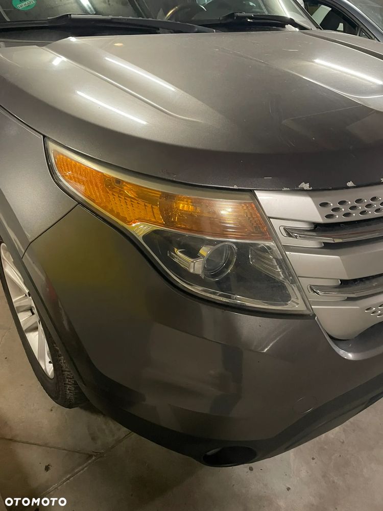 Ford Explorer - 2