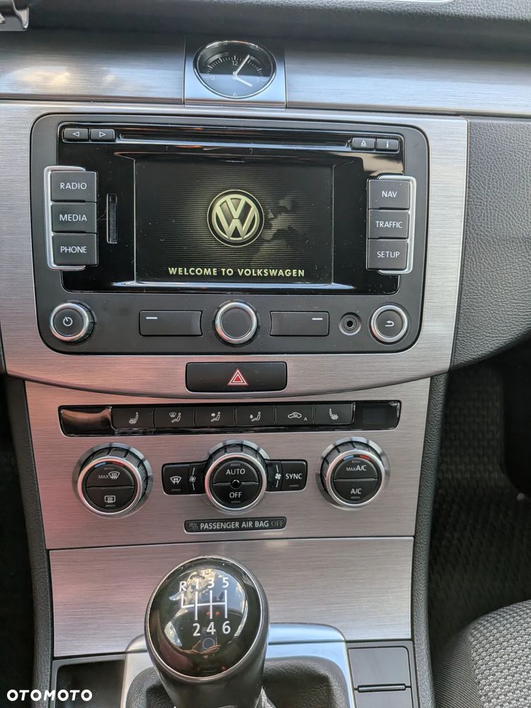 Volkswagen Passat 2.0 TDI 4Mot Comfortline - 2