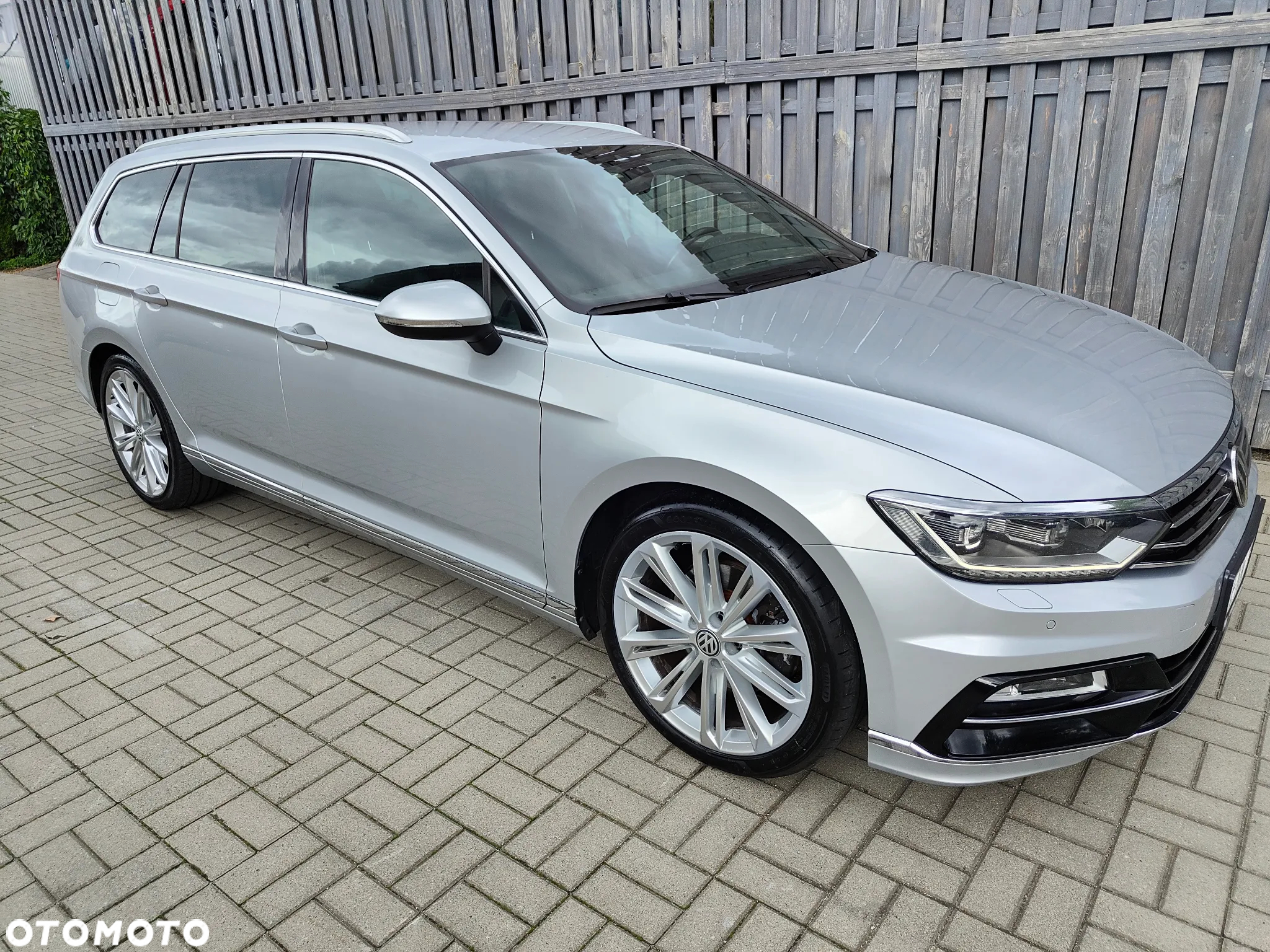 Volkswagen Passat 2.0 TDI BMT Highline - 4