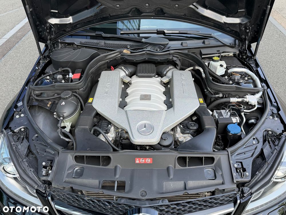 Mercedes-Benz Klasa C 63 AMG AMG SPEEDSHIFT MCT - 13