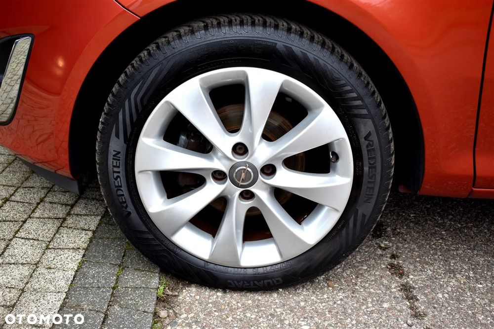 Opel Corsa 1.2 16V Innovation 110 Jahre - 14