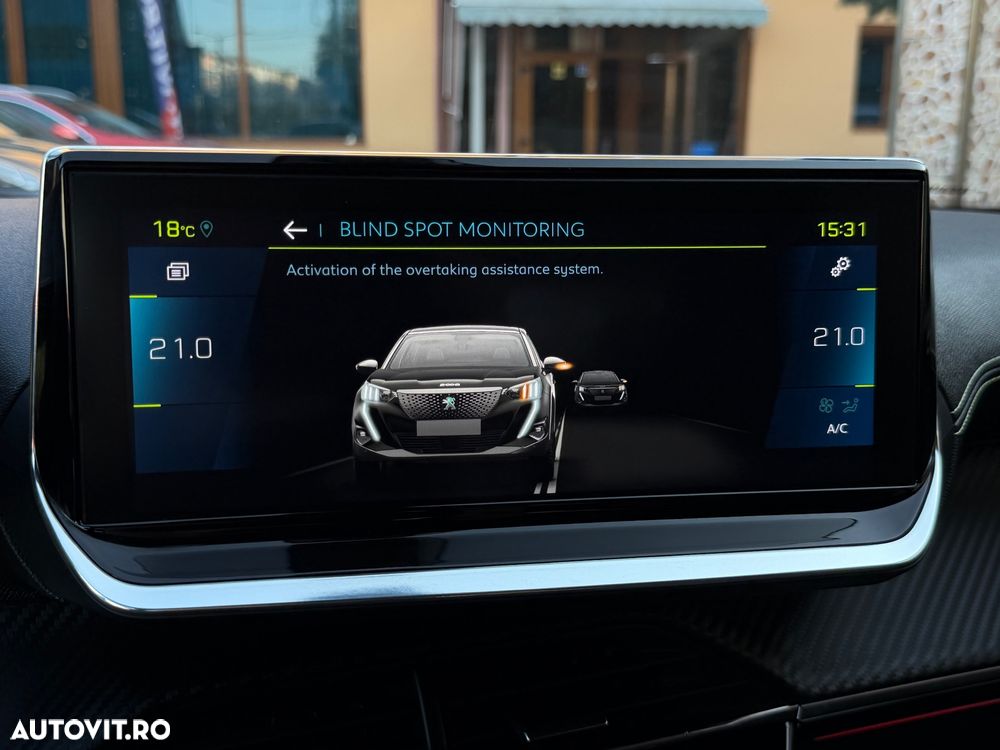 Peugeot 2008 e-2008 GT Line - 22