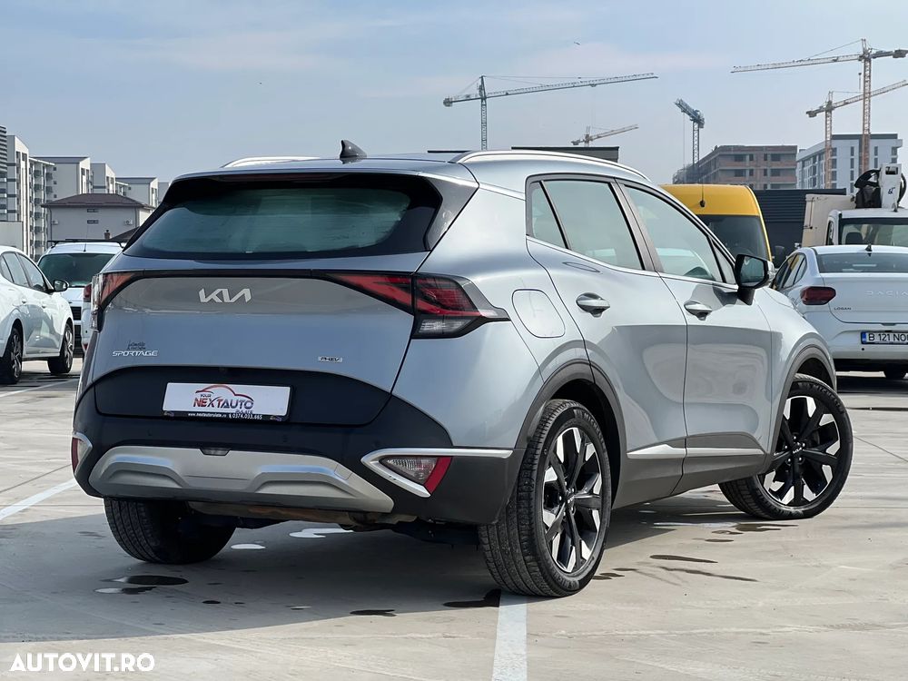 Kia Sportage 1.6 T-GDI PHEV 6AT 4x4 Business Line - 3