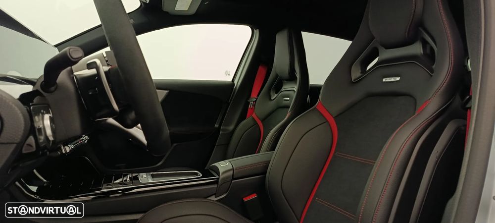 Mercedes-Benz A 45 AMG S 4Matic+ - 28