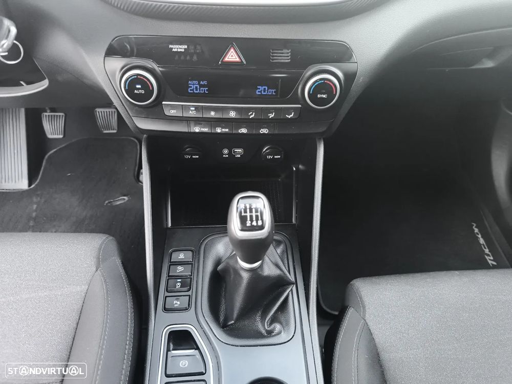 Hyundai Tucson 1.6 CRDi Premium - 14