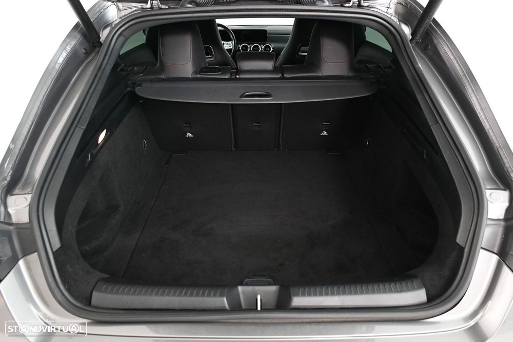 Mercedes-Benz CLA 200 d Shooting Brake AMG Line Aut. - 10