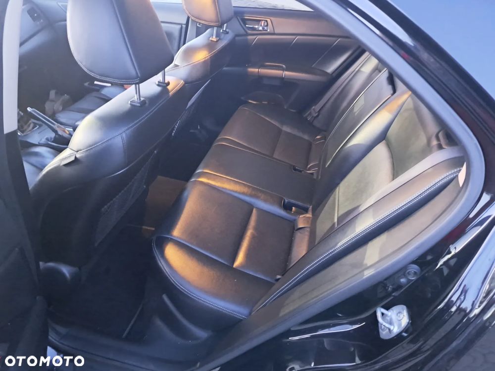 Suzuki Kizashi 2.4 Sport - 7