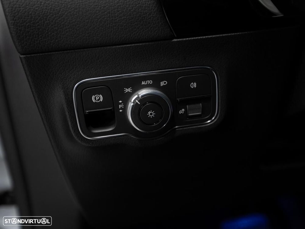 Mercedes-Benz GLA 250 e Progressive - 16