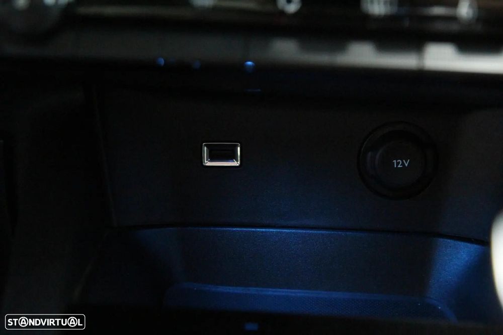 Peugeot 3008 PureTech 130 Stop & Start GPF Active - 14