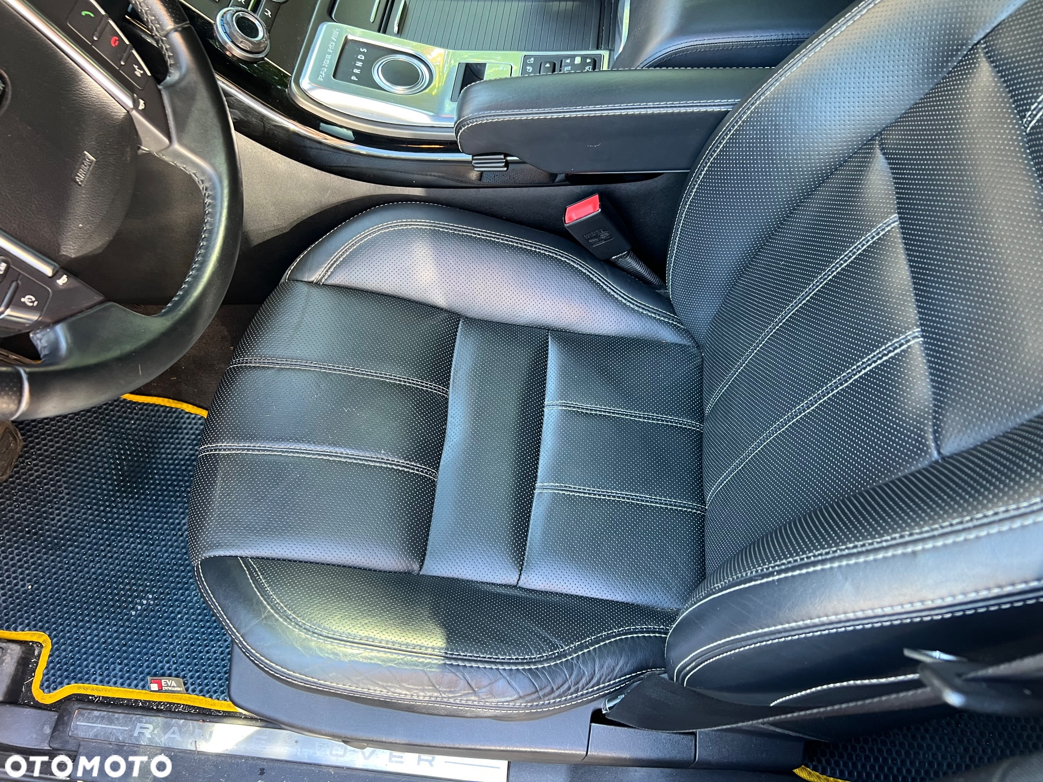 Land Rover Range Rover Sport S 3.0SD V6 HSE - 26