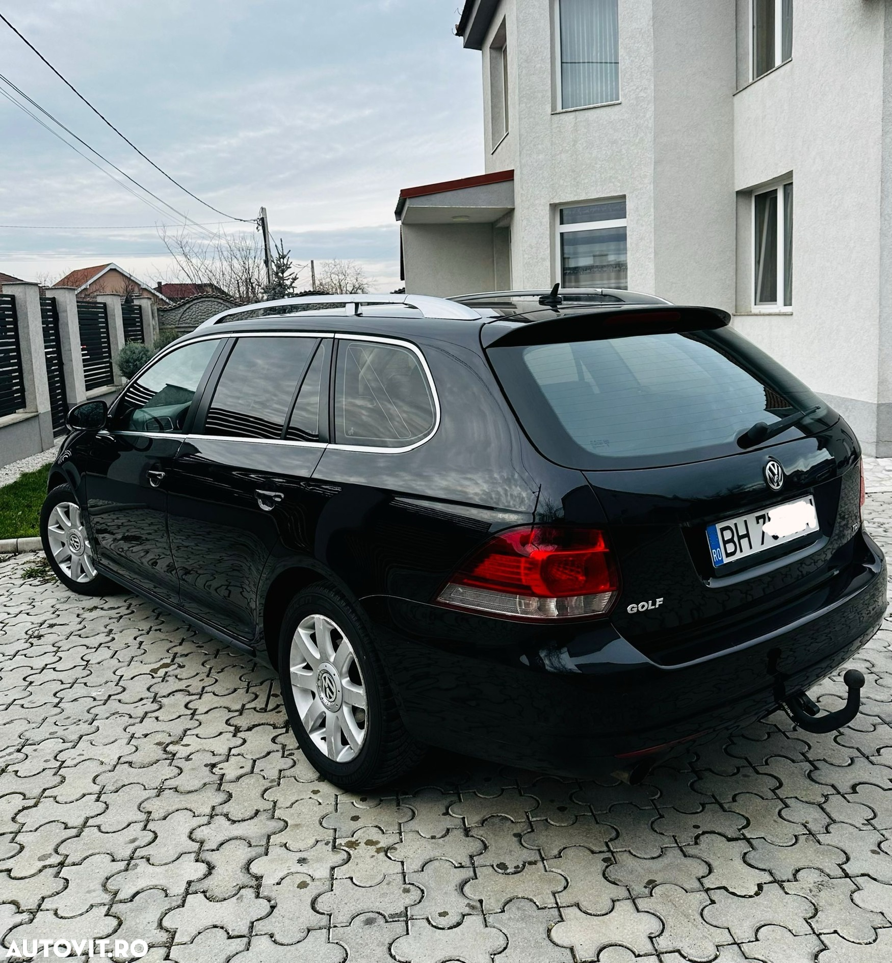 Volkswagen Golf 1.6 TDI BlueMotion Technology DPF Comfortline - 6