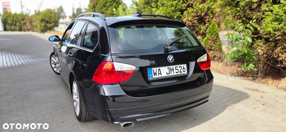BMW Seria 3 320d DPF - 12