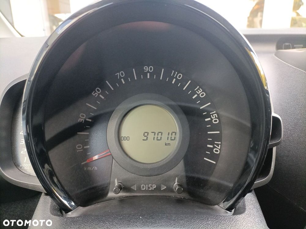 Toyota Aygo - 13