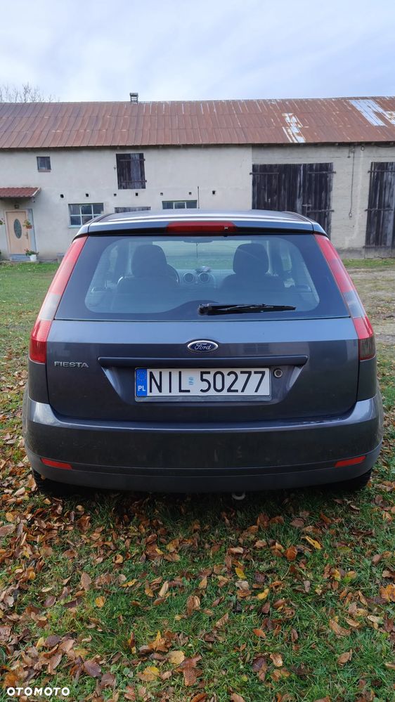 Ford Fiesta 1.3 - 11