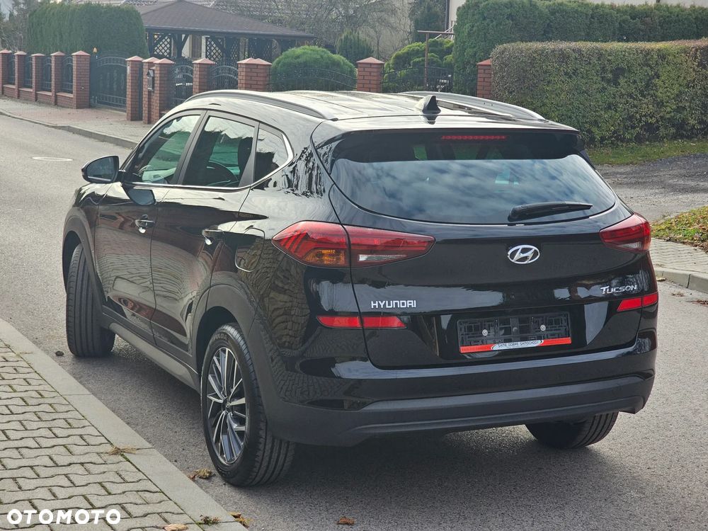 Hyundai Tucson 1.6 GDI BlueDrive GO 2WD - 18