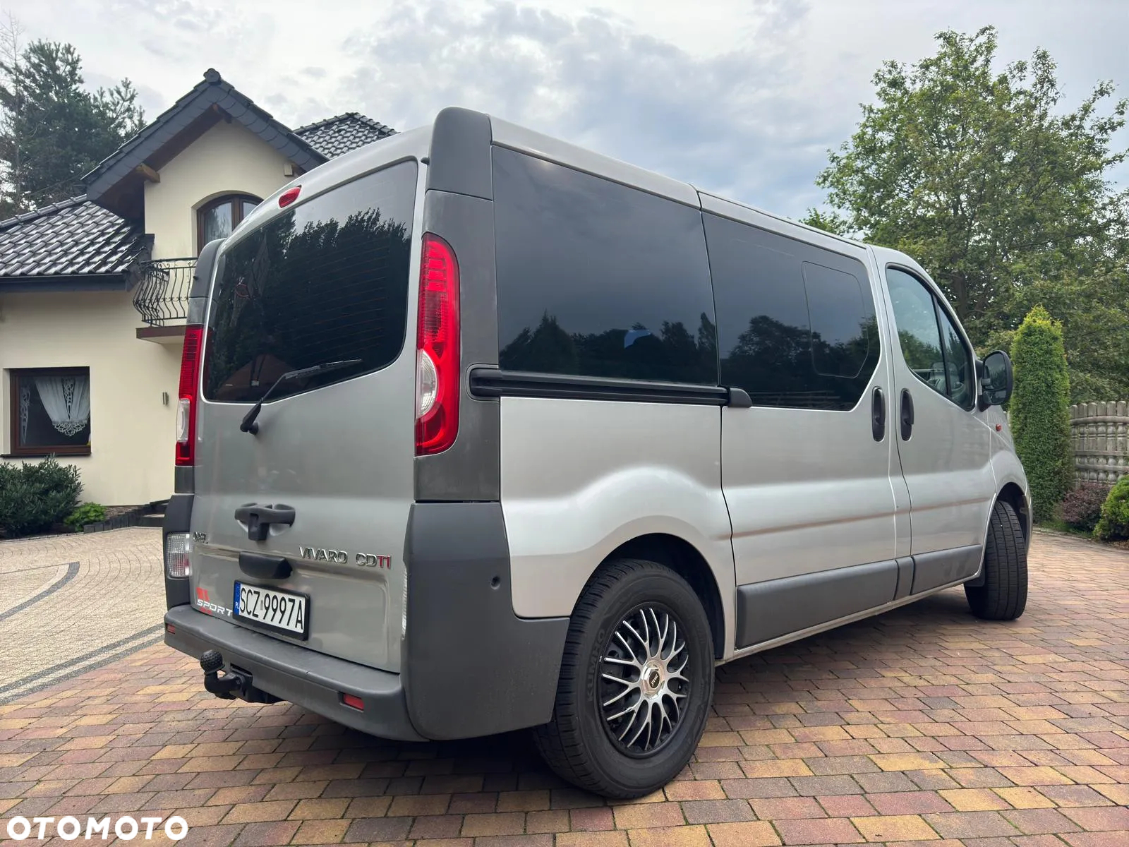 Opel Vivaro - 4