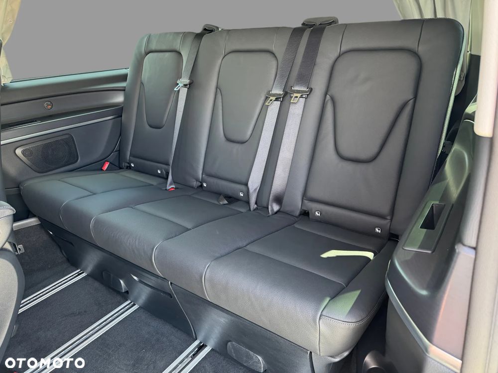 Mercedes-Benz Klasa V 300 d 4-Matic 9G-Tronic (d³ugi) - 16