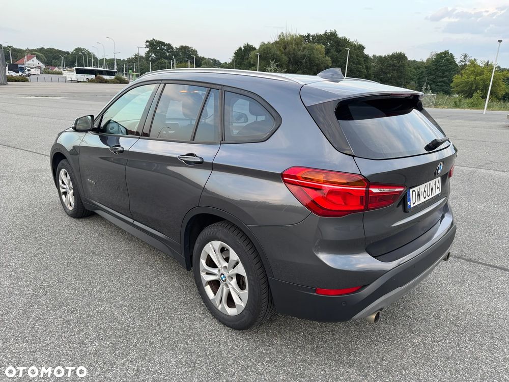 BMW X1 xDrive20d - 13