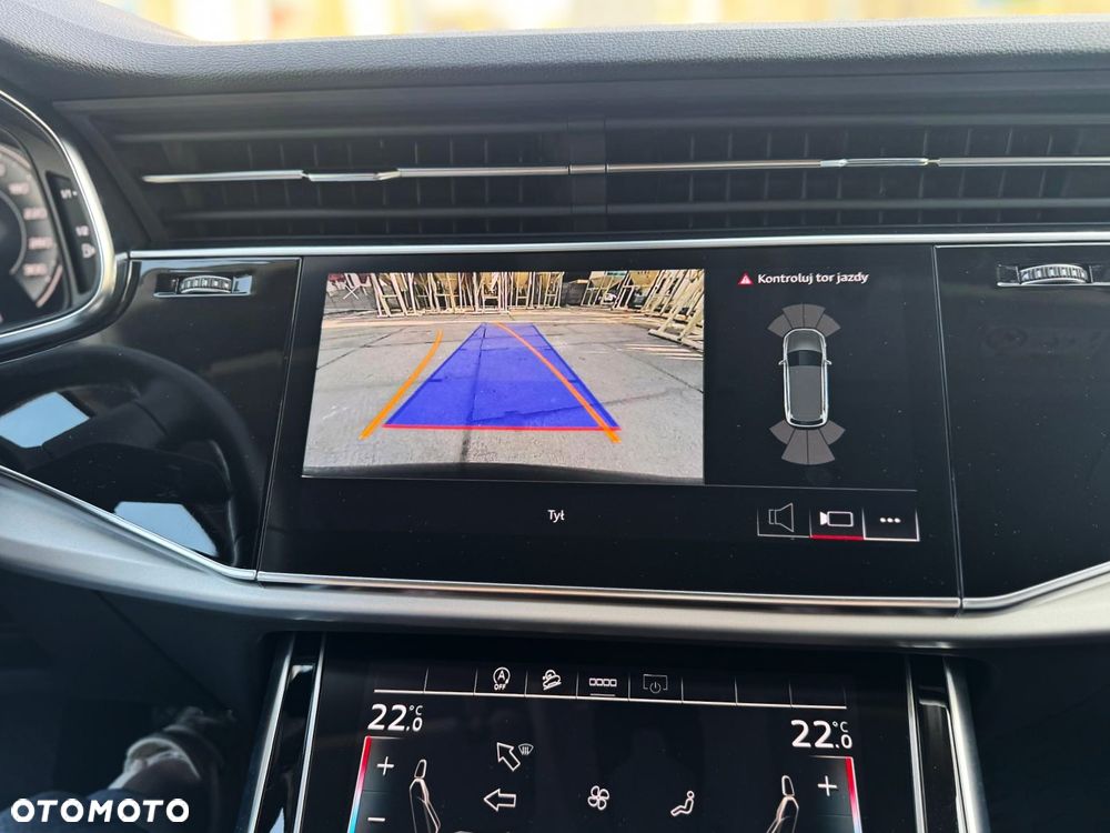 Audi Q7 - 24