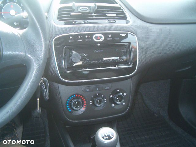 Fiat Punto - 18