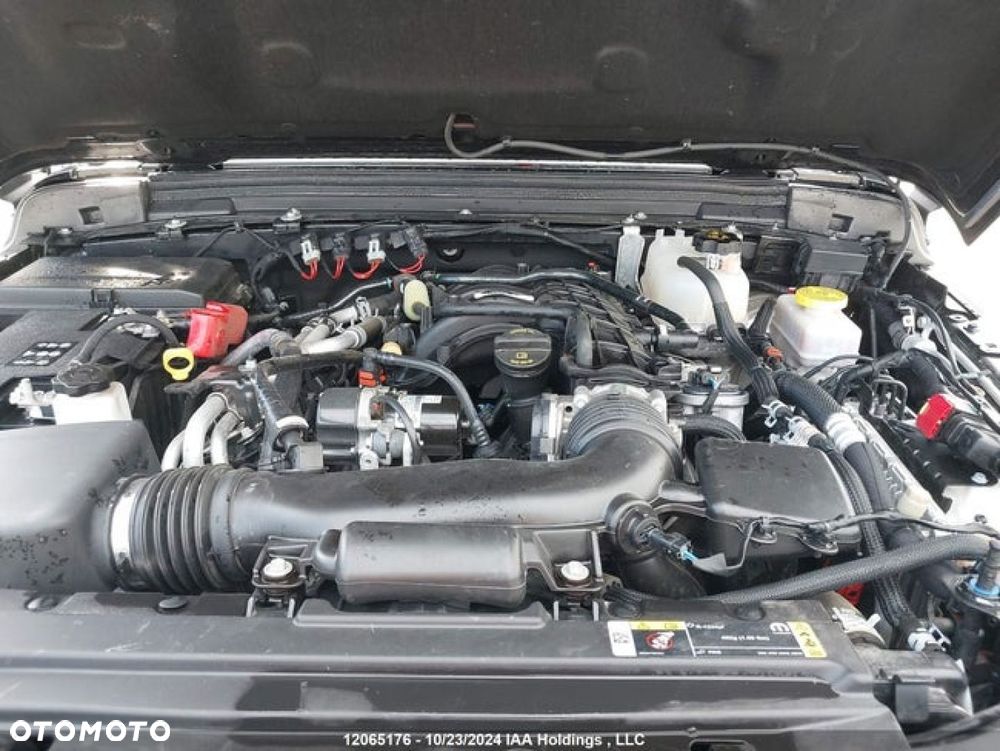 Jeep Wrangler - 12