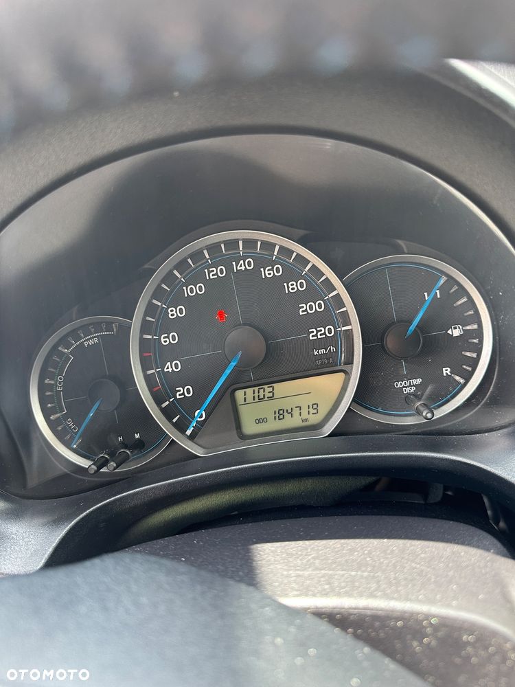 Toyota Yaris - 8