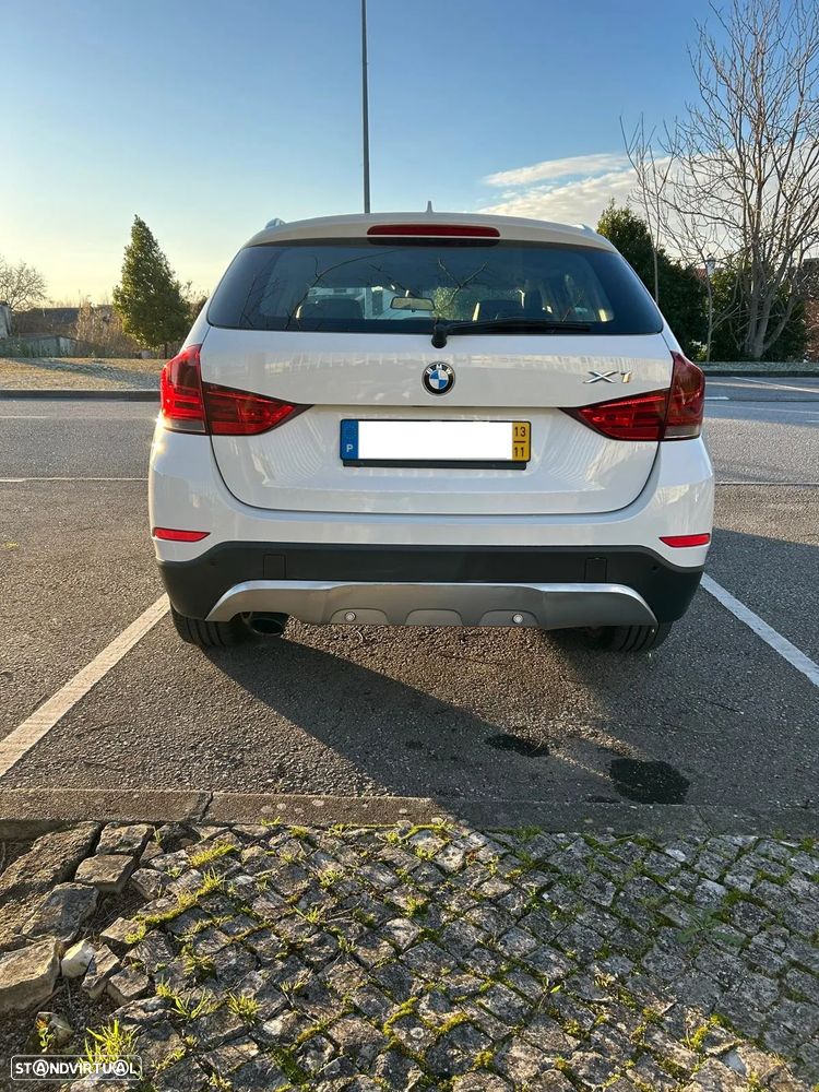 BMW X1 16 d sDrive xLine - 4