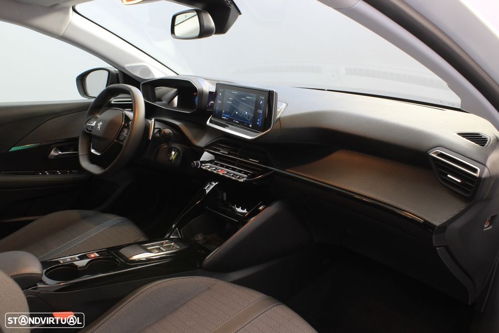 Peugeot 208 1.2 PureTech Allure Pack EAT8 - 21