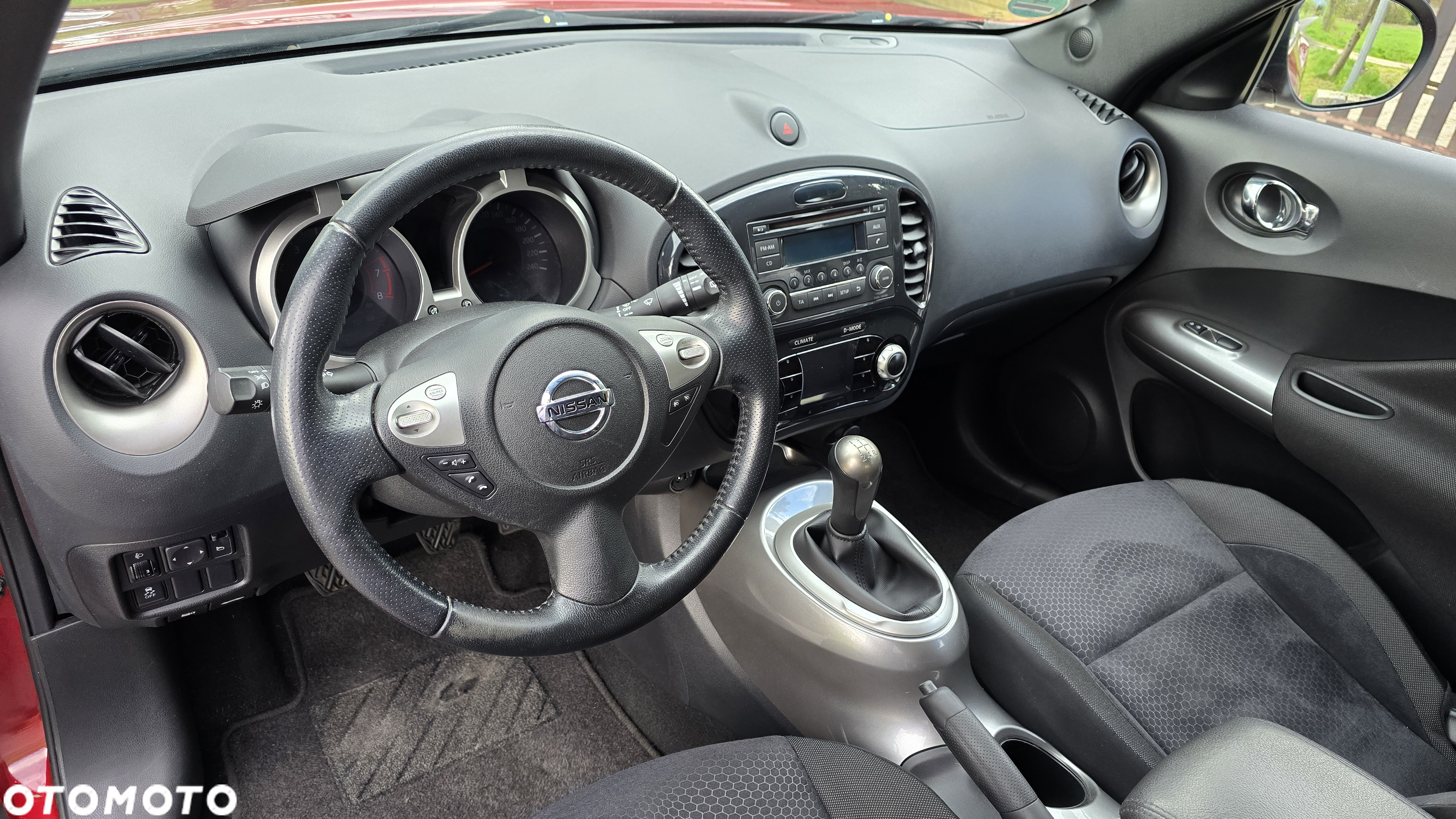 Nissan Juke 1.6 Acenta S&S - 11
