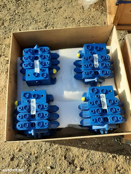 Distribuitor Rexroth cod. R908406533  B  , Nou - 4