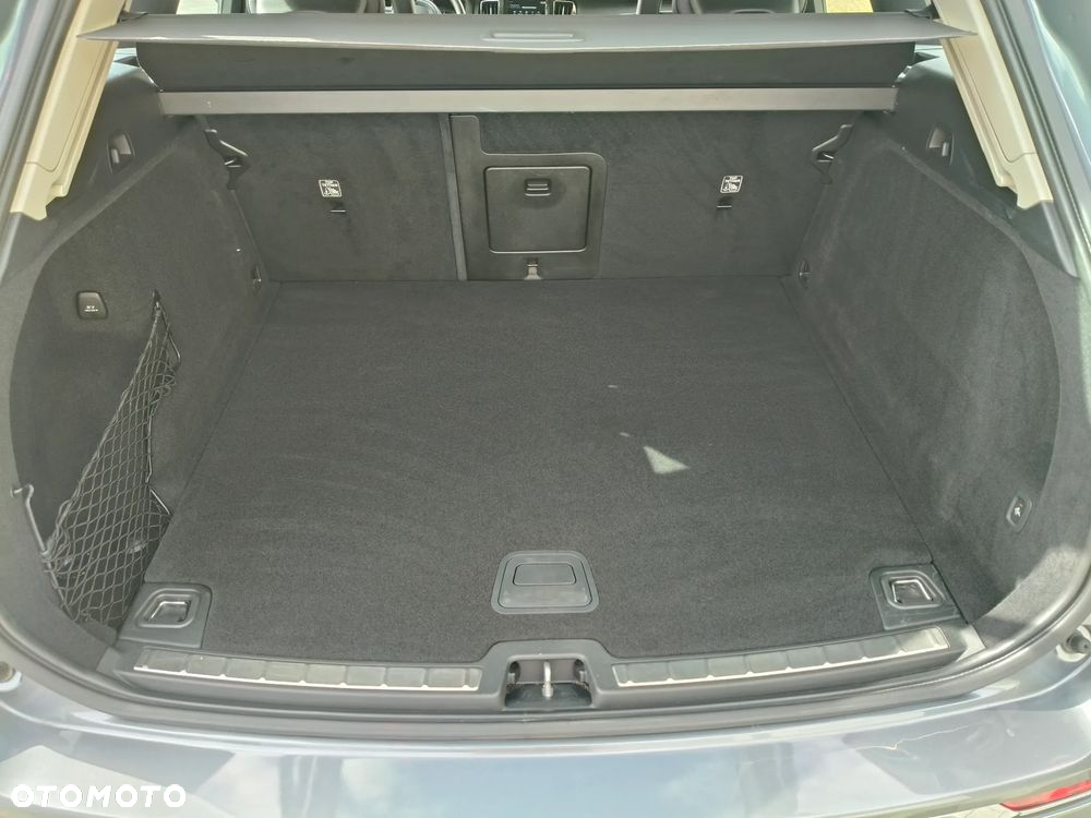 Volvo XC 60 D4 AWD Inscription - 3
