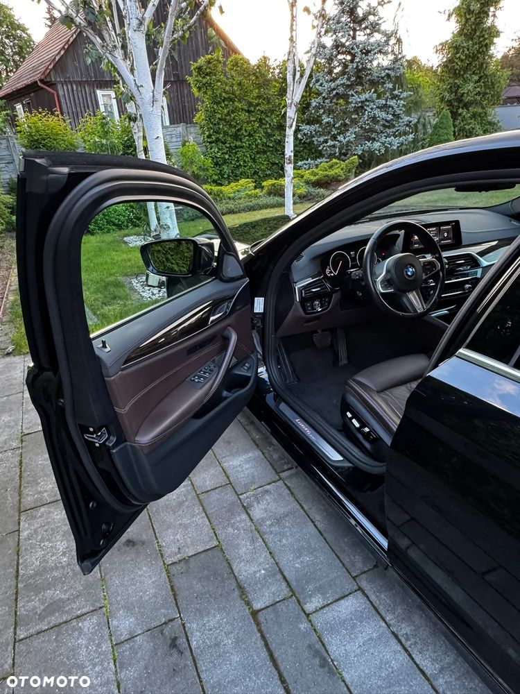 BMW Seria 5 - 26