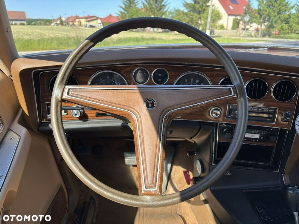 Pontiac Grand-Prix - 25