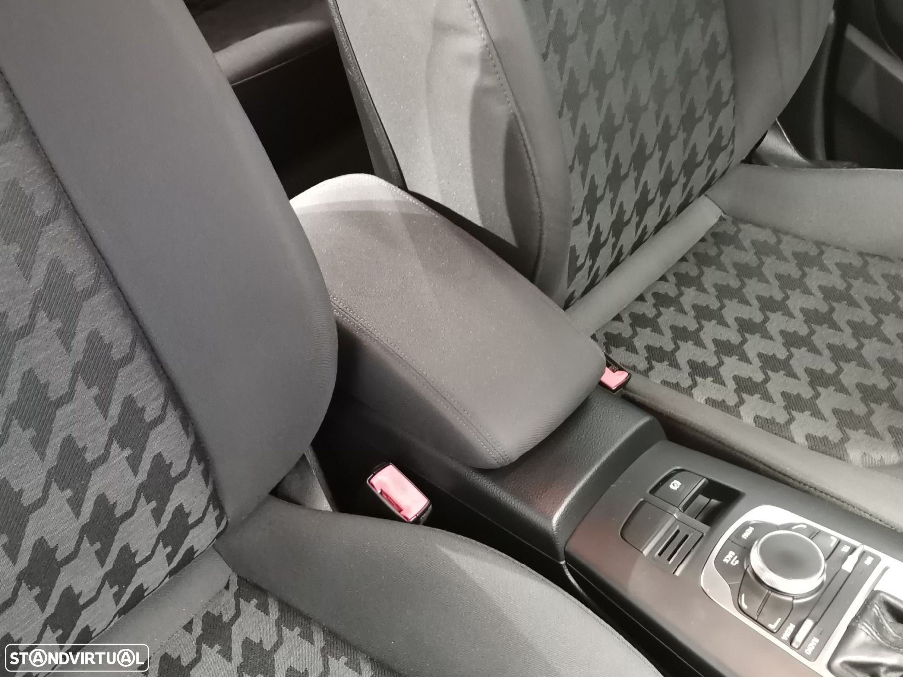 Audi A3 Sportback 1.6 TDI Attraction S-Tronic - 18