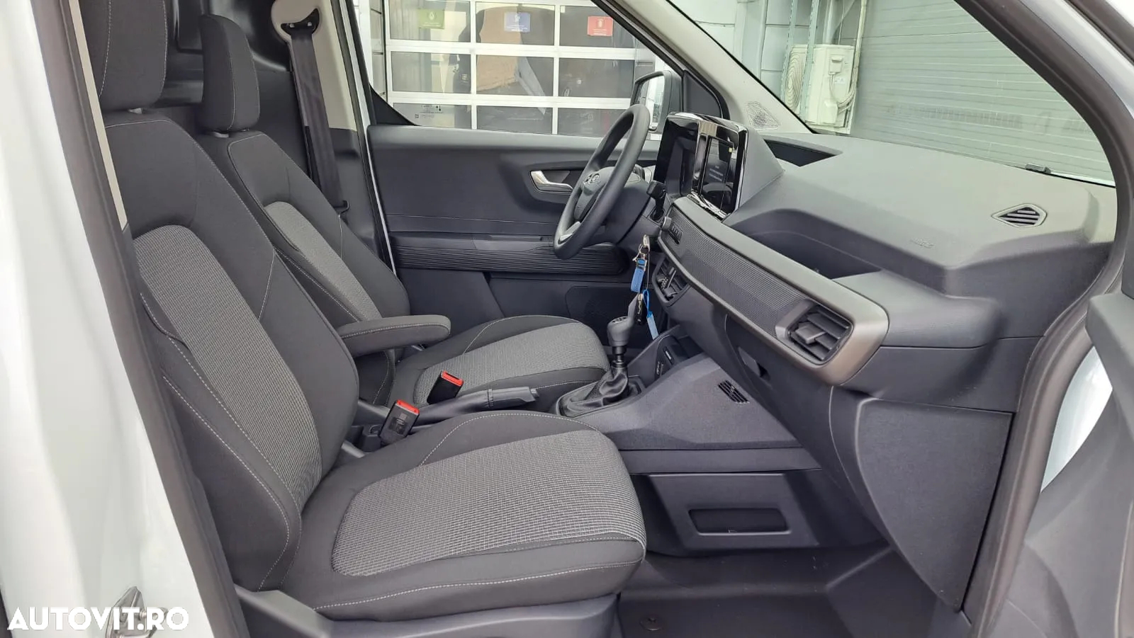 Ford NEW TRANSIT COURIER - 22