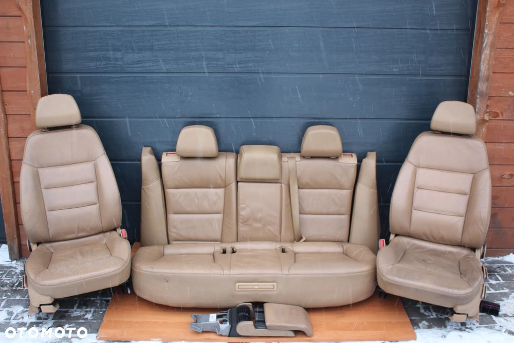 FOTELE PRZÓD FOTELE TYŁ BOCZKI PODŁOKIETNIK GRZANE PRZYCISKI PODGRZEWANIA OPEL VECTRA C KOMBI SKÓRA JASNA EUROPA - 1