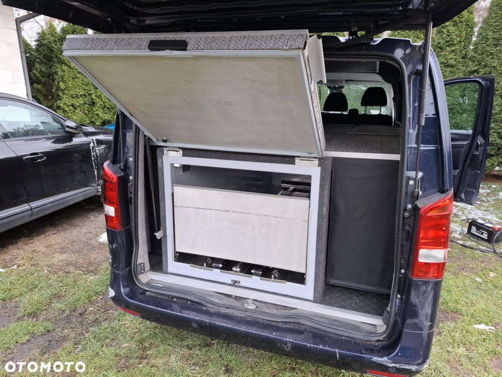 Zabudowa funeralna karawan pogrzebowy Vito W447 - 1