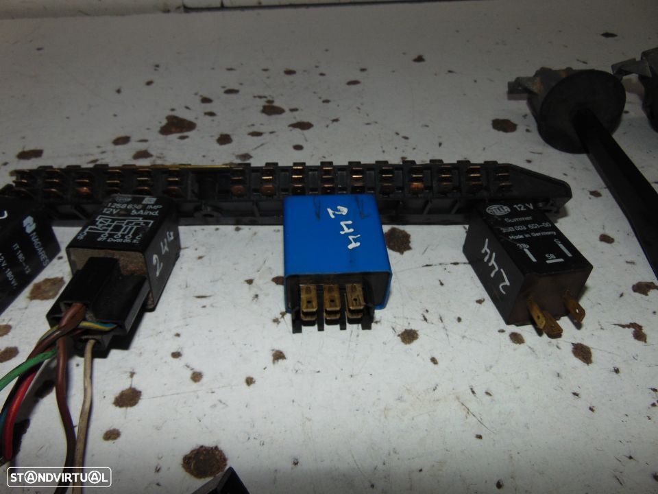 Volvo 244 vários - 5