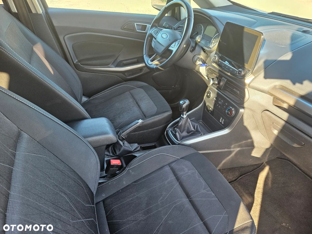 Ford EcoSport - 13