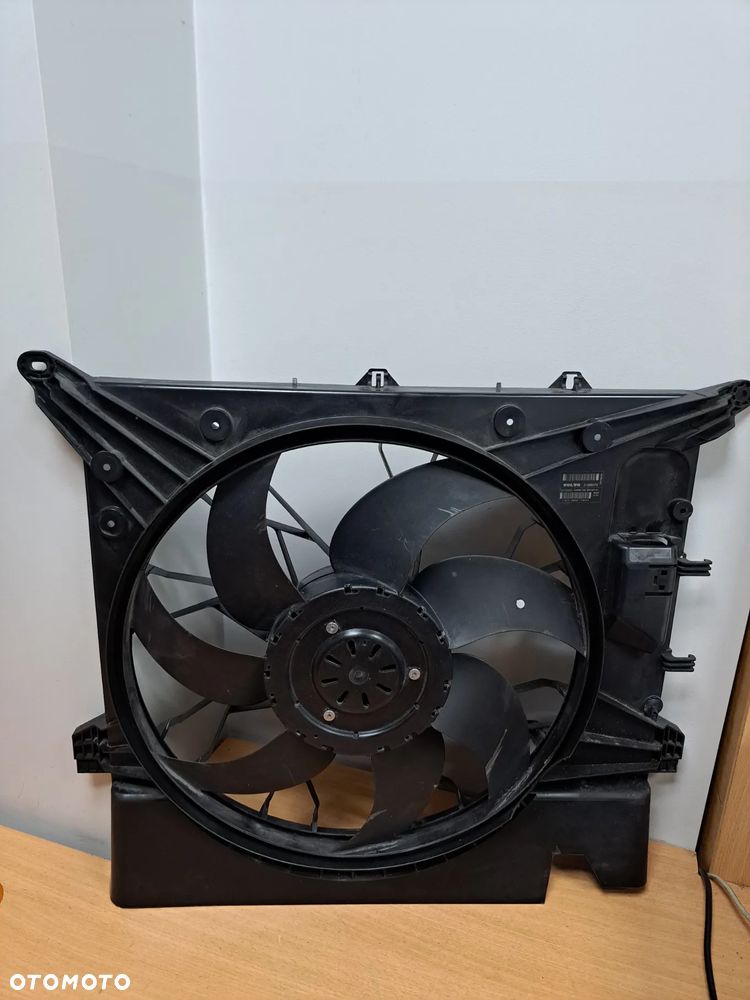 WENTYLATOR CHLODNICY VOLVO XC90 I LIFT 2.4 D5 2007-2014 30612864 - 1