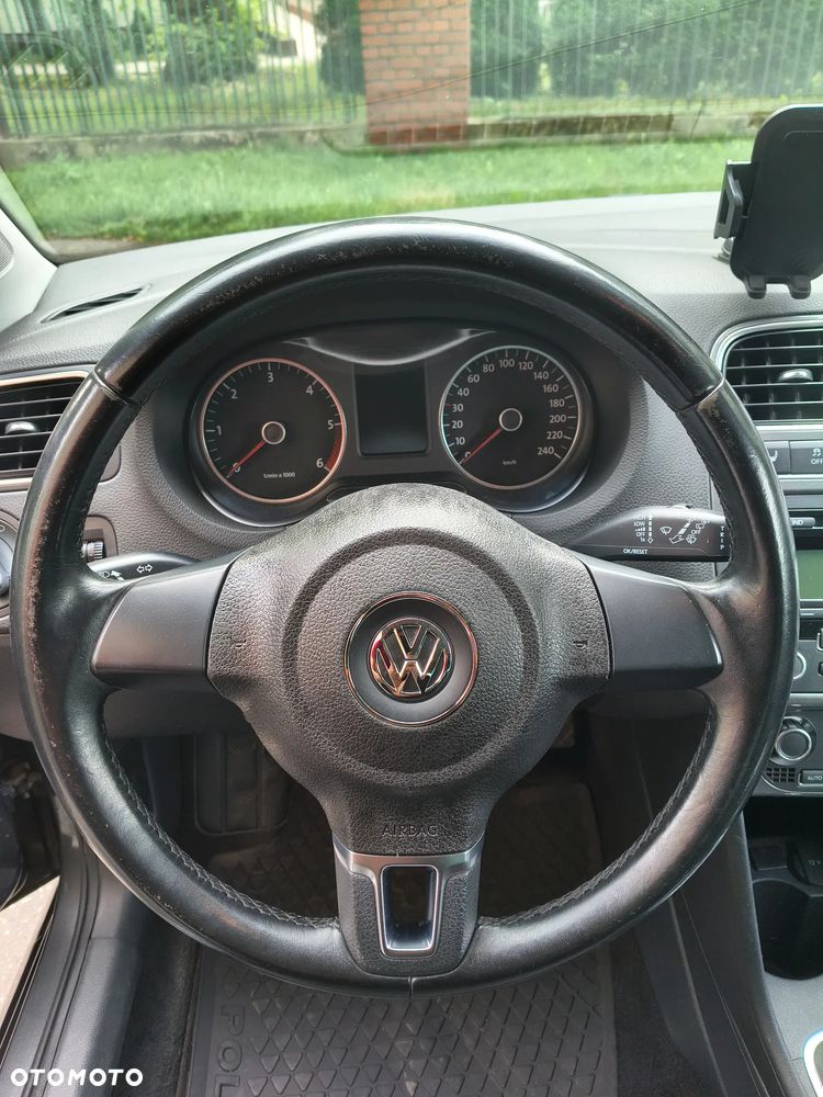 Volkswagen Polo 1.6 TDI DPF Highline - 6